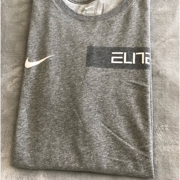 Nike Dri-Fit Shirt - Picture 3 of 6